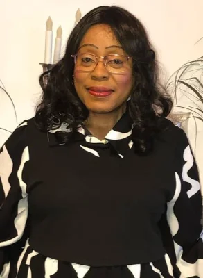 Dr Marie-Cécile MUYER